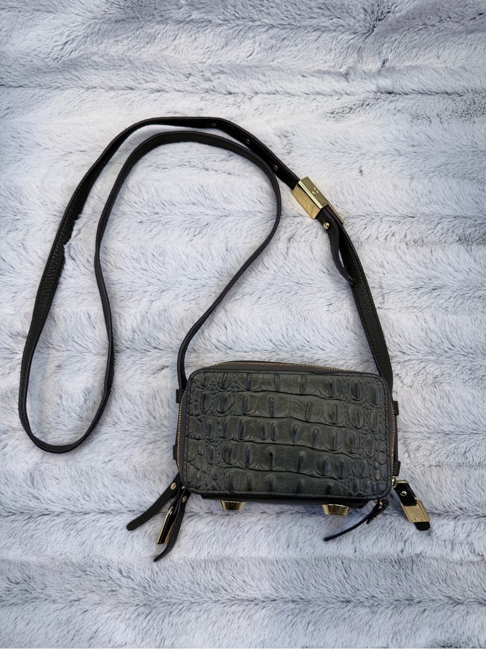 G.I.L.I. Croc Pattern Zip-Around Wallet w/ Crossbody Strap, Green/Black